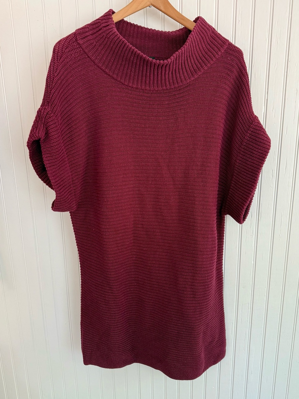 Ann Taylor Burgundy Short-Sleeve Sweater Dress Size M